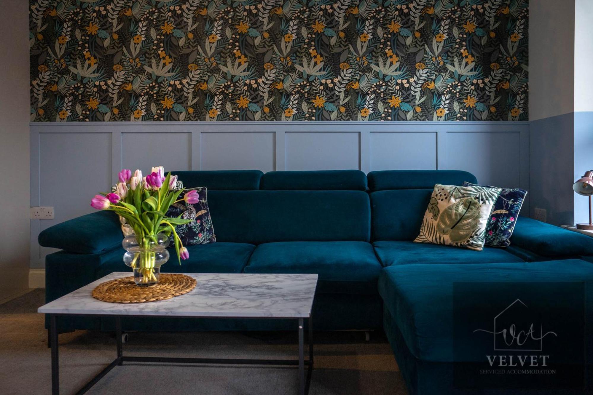 1 Bed House At Velvet Serviced Accommodation Swansea With Free Parking & Wifi - Sa1 Zewnętrze zdjęcie