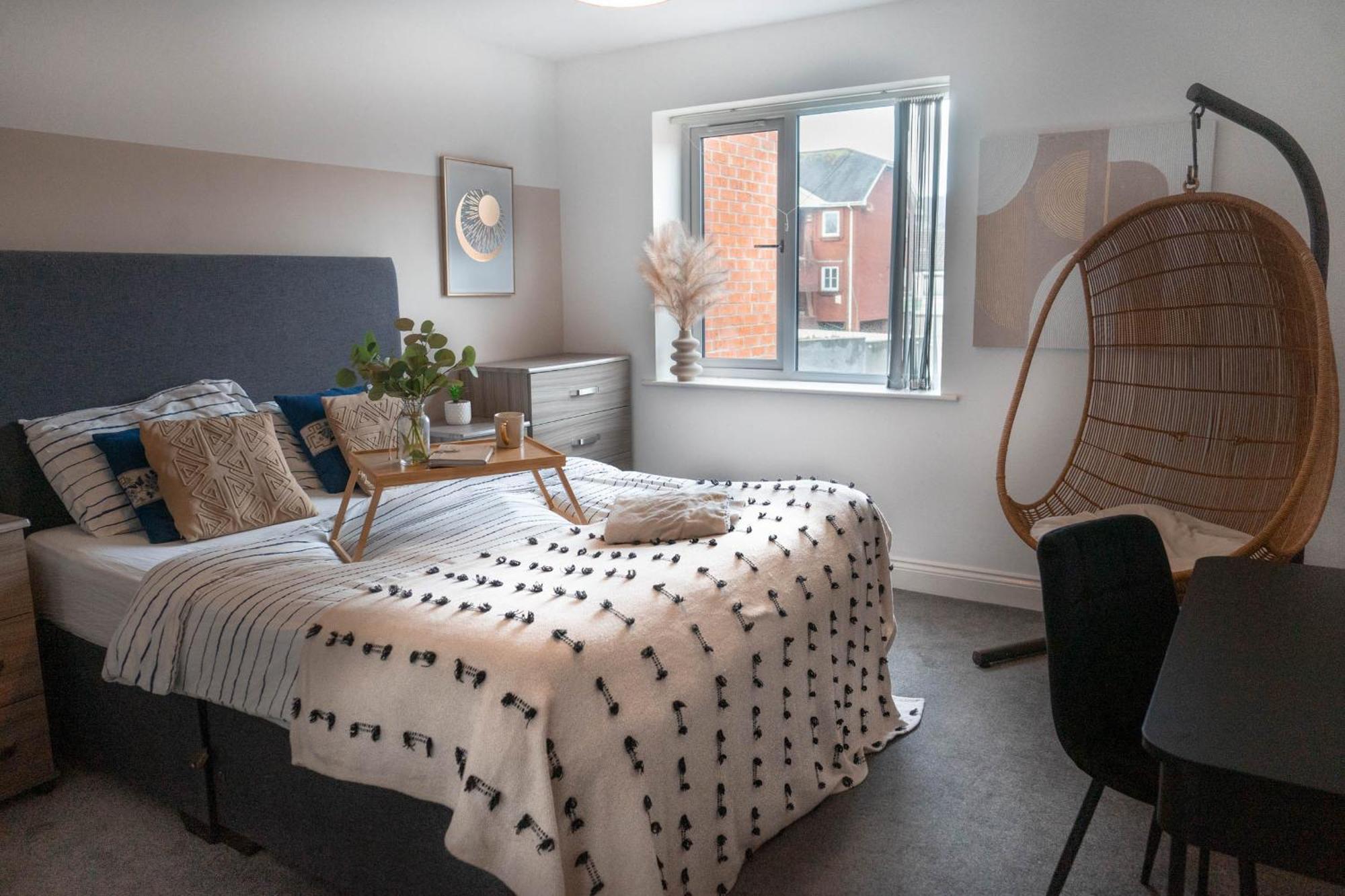 1 Bed House At Velvet Serviced Accommodation Swansea With Free Parking & Wifi - Sa1 Zewnętrze zdjęcie